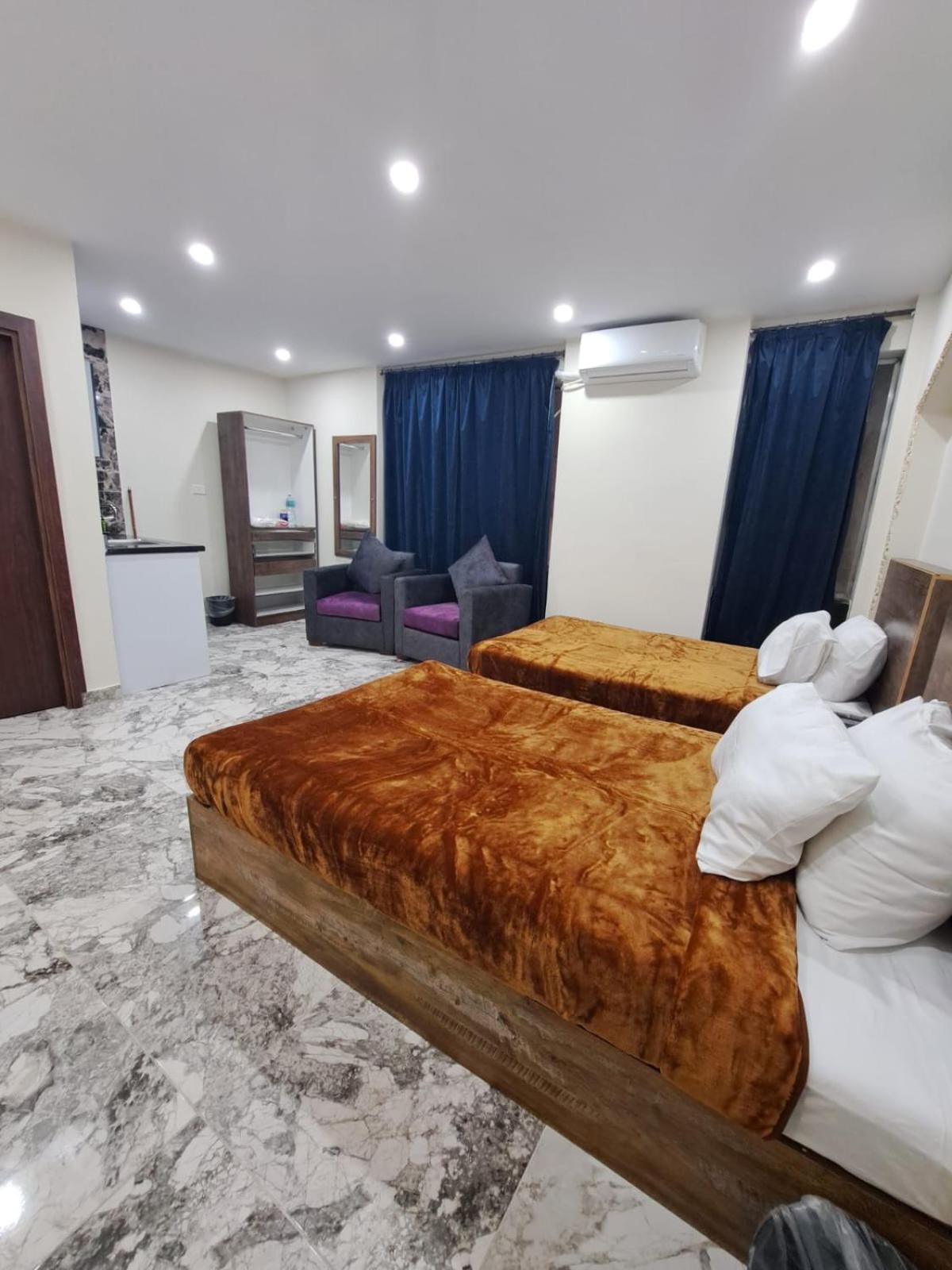 Apartment Saraya Abas Families Only